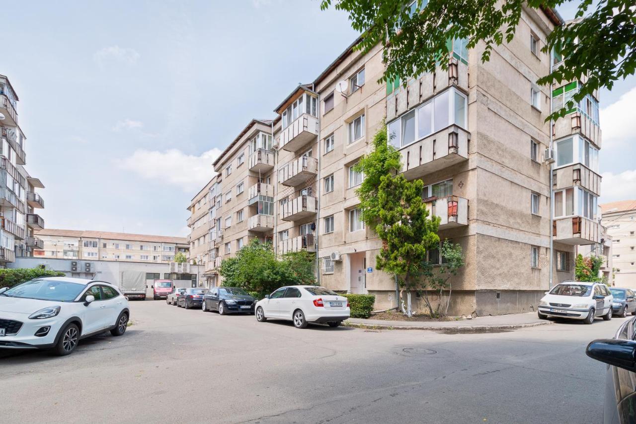 Decebal Flat Oradea Exterior foto